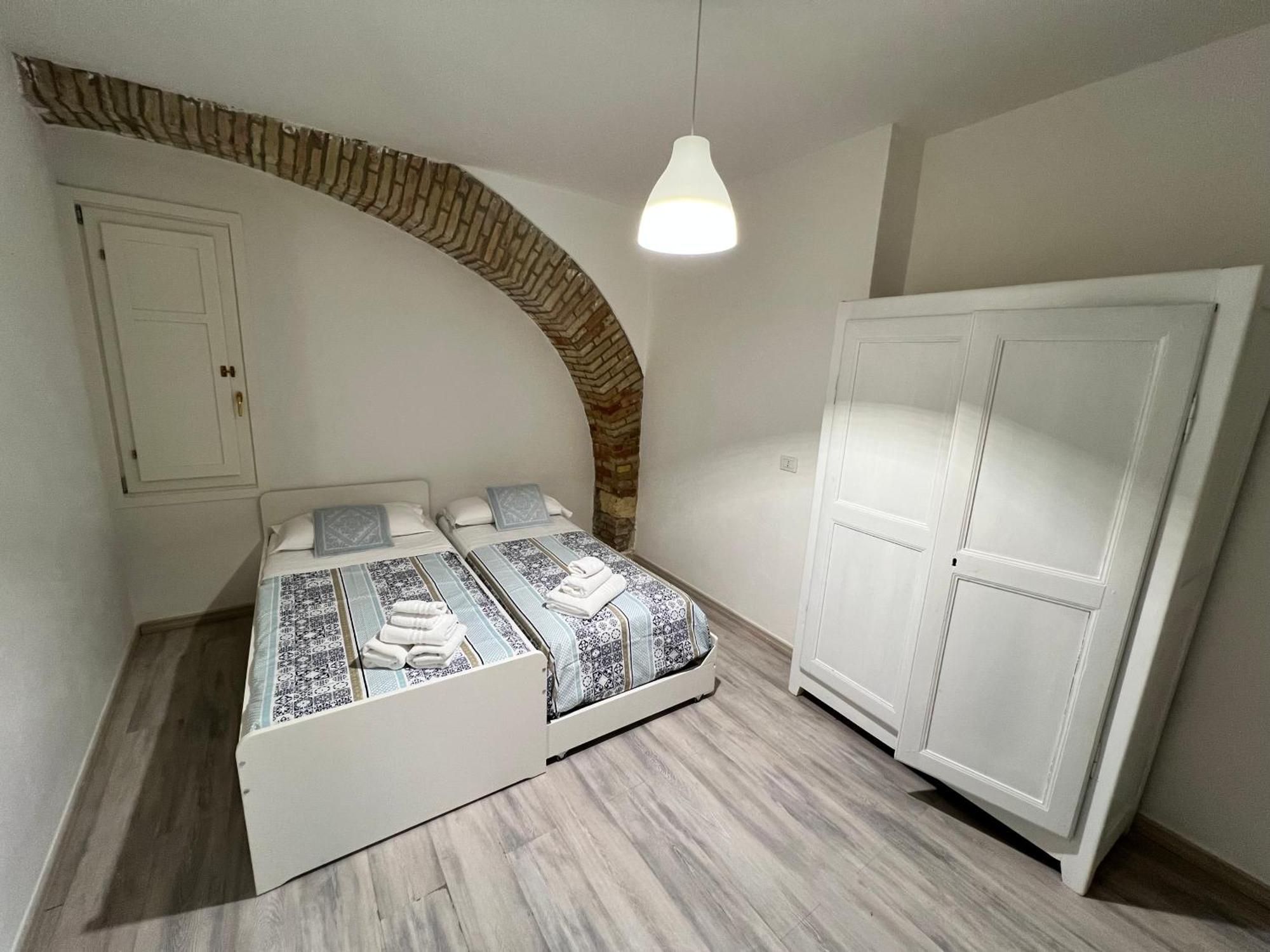 Sant Efisio Cagliari Suite Exterior foto