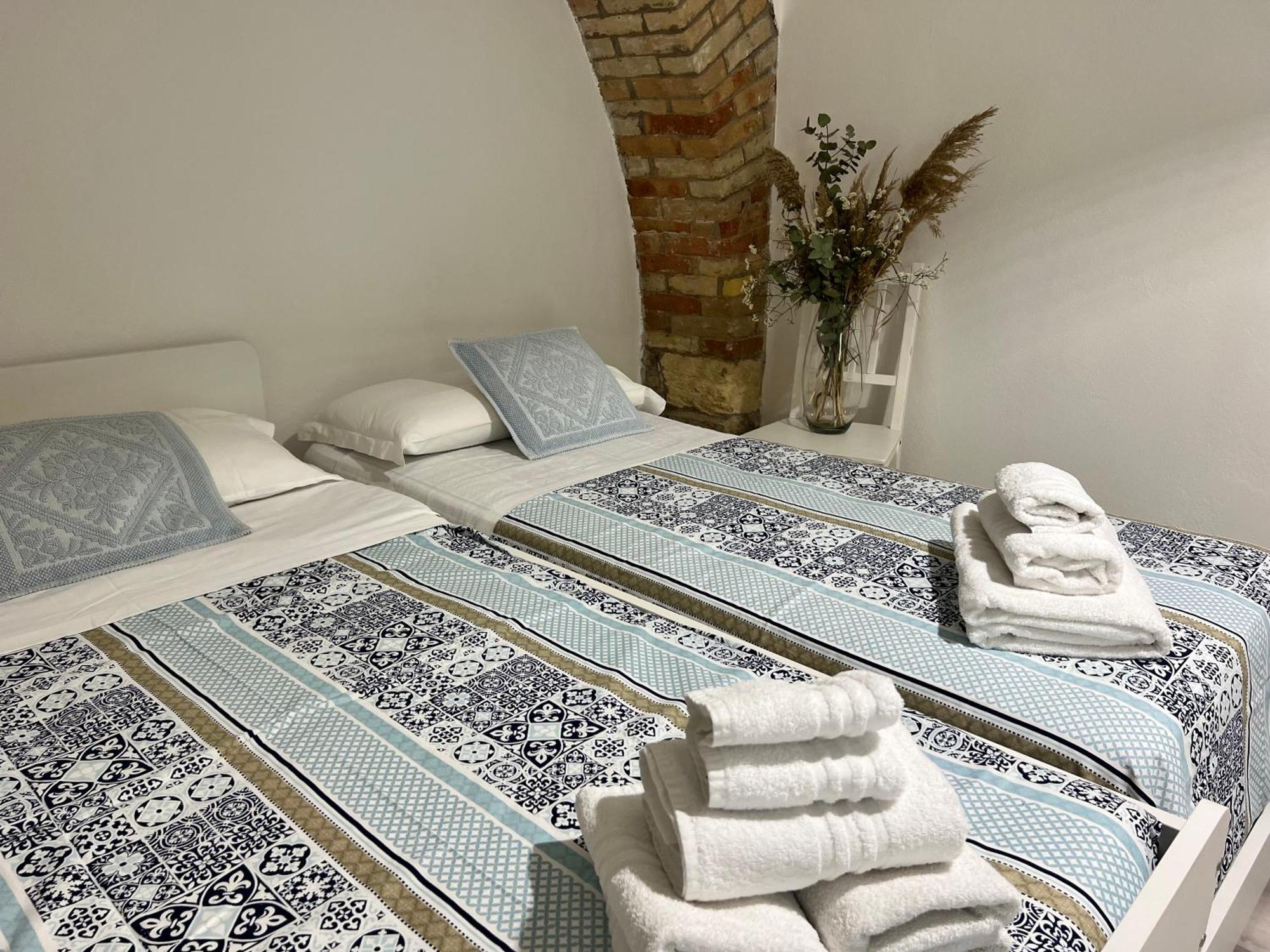 Sant Efisio Cagliari Suite Exterior foto